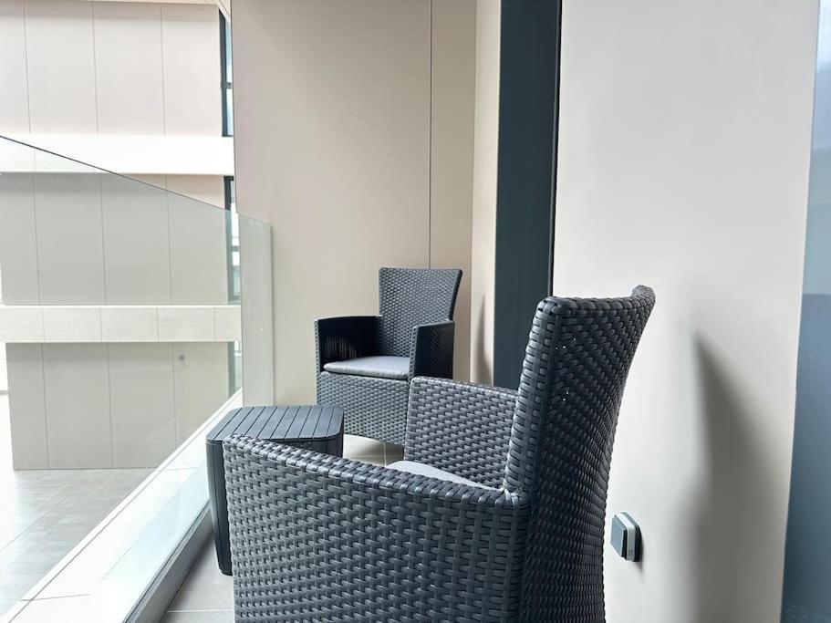 New Port, Free Parking Ybh6A Apartment Vigo Bagian luar foto